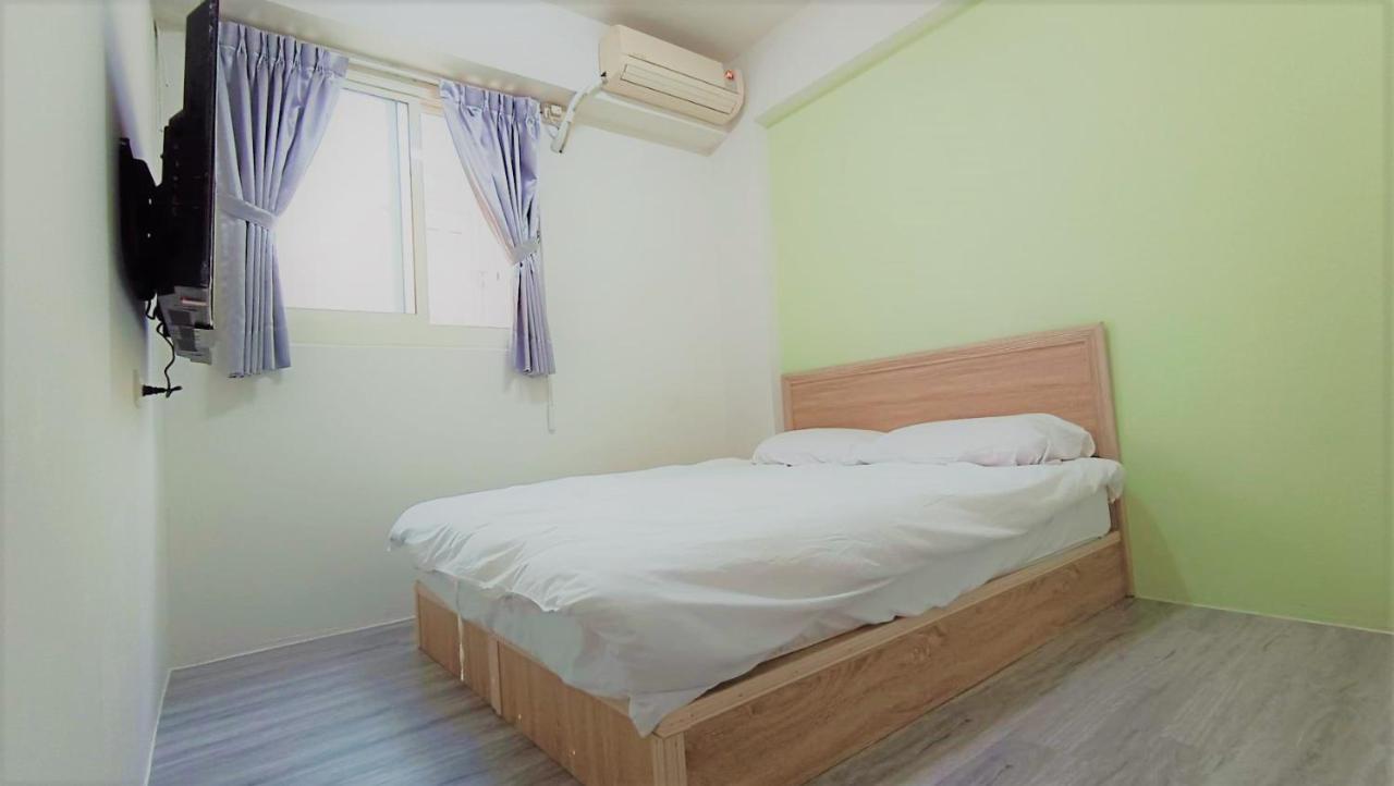 Fengchia Bichon B&B Taichung Luaran gambar