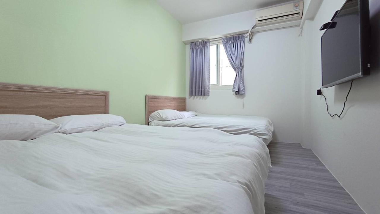 Fengchia Bichon B&B Taichung Luaran gambar